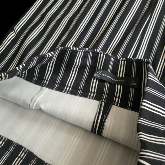 New York & Company pencil skirt size large black with white stripes - Picture 11 of 11